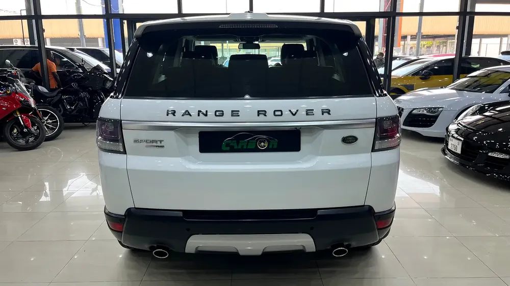 2014 Land Rover Range Rover Sport Autobiography | GCC Specs | Pristine Condition - Image 9