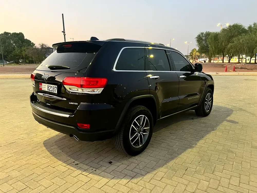 Cherokee Limited  dealership warranty + service contract . Violet color - Image 6