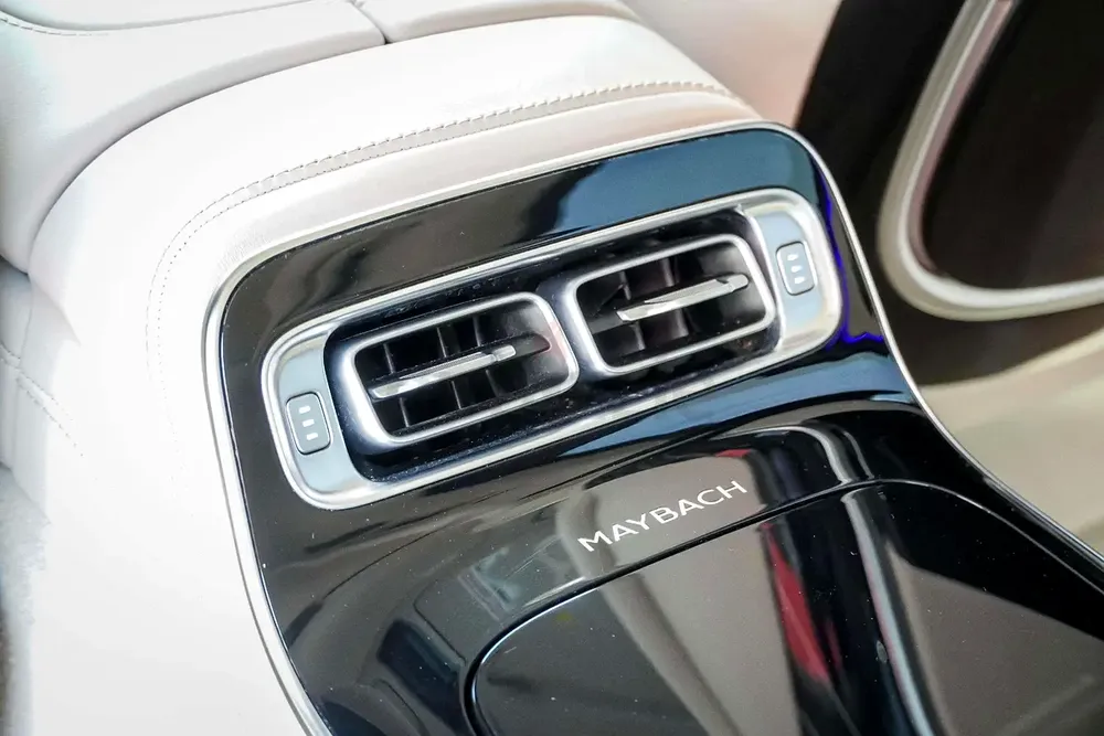 AED 10634/month | 2023 Mercedes-Maybach S-Class S 680 | GCC Specs | Ref#402255 - Image 17