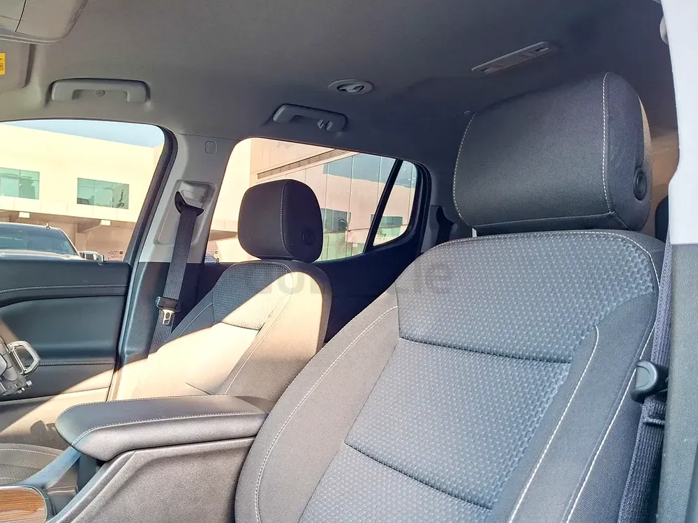 AED 1672/month | 2023 GMC Acadia  | GCC Specs | Ref#422898 - Image 11