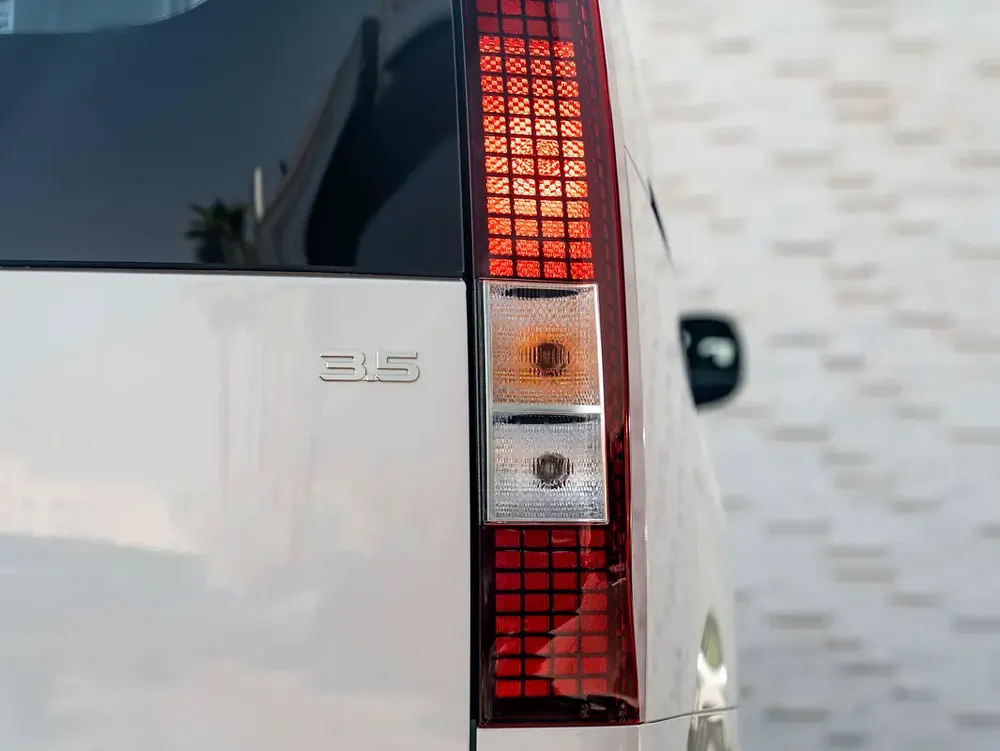 0% DOWN PAYMENT! | SAVVY-BUY | HYUNDAI STARIA COMFORT | PROTECT YOUR EQUITY | WARRANTY - Image 7