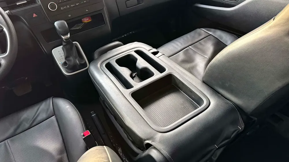 0% DOWN PAYMENT! | SAVVY-BUY | HYUNDAI STARIA COMFORT | PROTECT YOUR EQUITY | WARRANTY - Image 9