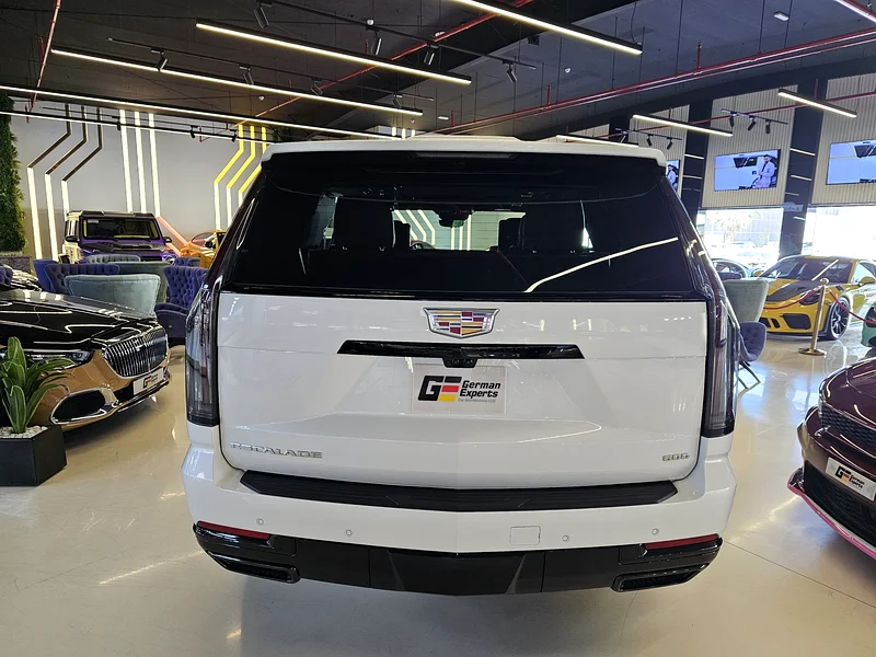 Sport 6.2L 4WD Sport 6.2L AWD 2025 CADILLAC ESCALADE GCC - SPORT - 5 YEARS DEALER WARRANTY + SERVICE - Image 5