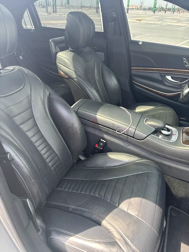 Cleanest S500 GCC with Mercedes service contract till July 2027 - Image 11