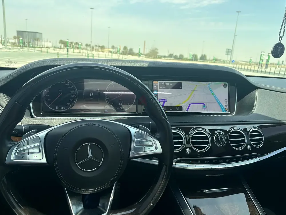 Cleanest S500 GCC with Mercedes service contract till July 2027 - Image 16