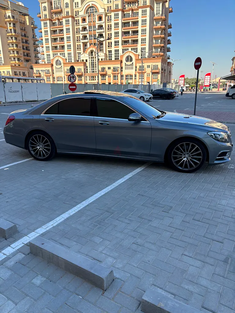 Cleanest S500 GCC with Mercedes service contract till July 2027 - Image 19