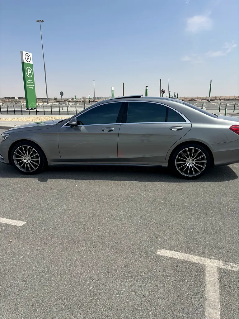 Cleanest S500 GCC with Mercedes service contract till July 2027 - Image 6