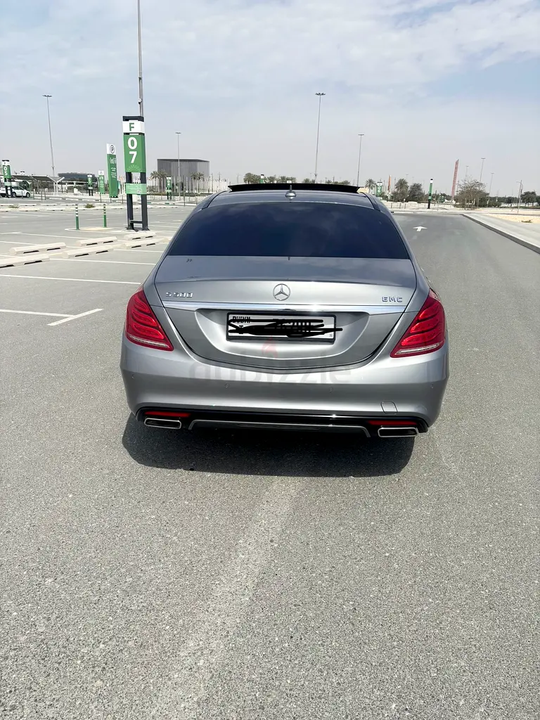 Cleanest S500 GCC with Mercedes service contract till July 2027 - Image 8