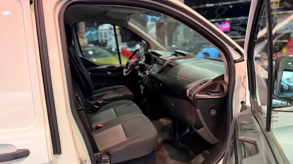 Ford Transit Van 2022 - GCC Specs - Excellent Condition - Image 5