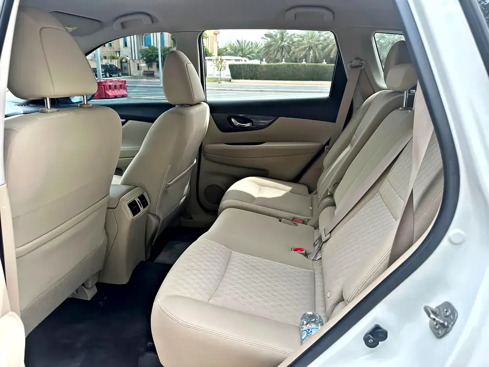 900/MONTH ZERO DOWNPAYMENT SINGLE OWNER GCC SPECS GOOD CONDITION WITH 1 YEAR WARRANTY - Image 13