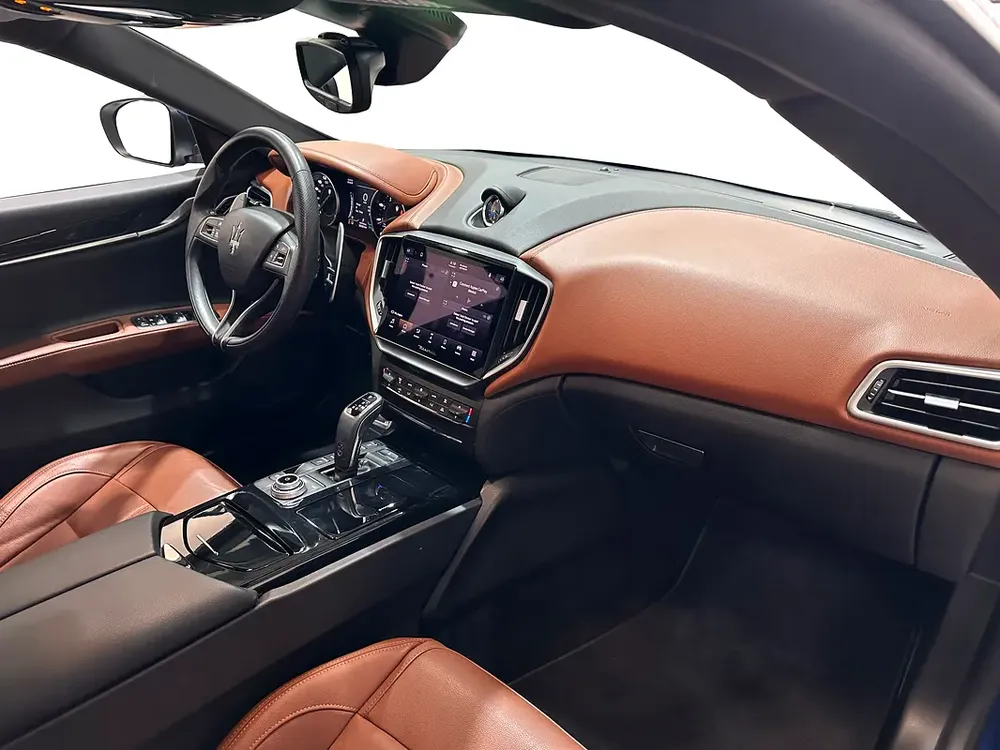 2,003/pm | V6 S Gransport | Agency Warranty till end of June 2026 - Image 7