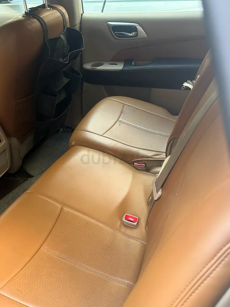 Nissan Pathfinder SE 2016 GCC Specs - Image 12