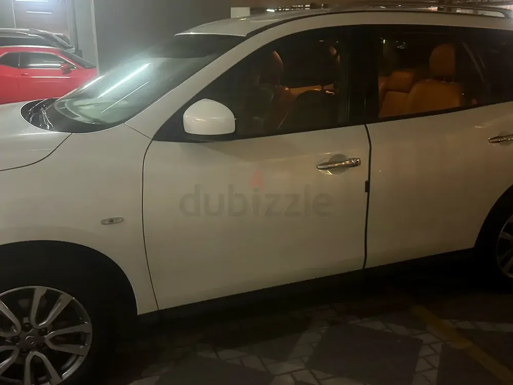 Nissan Pathfinder SE 2016 GCC Specs - Image 4
