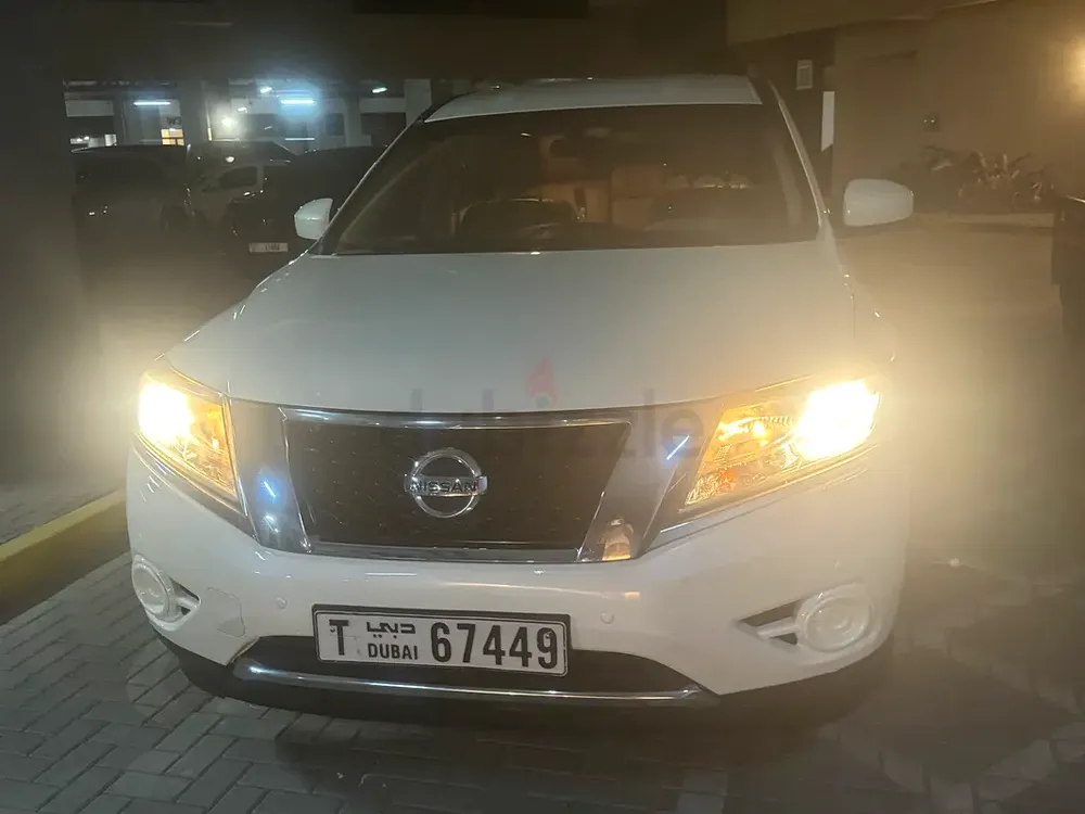 Nissan Pathfinder SE 2016 GCC Specs - Image 8