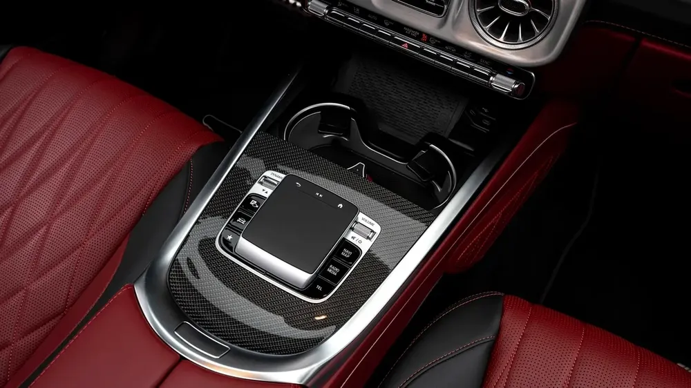 Mercedes-Benz G63 AMG - 2025 - GCC Specs - Under Warranty and Service Contract - Image 11