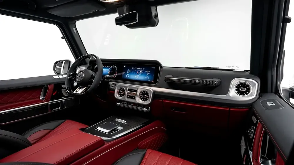Mercedes-Benz G63 AMG - 2025 - GCC Specs - Under Warranty and Service Contract - Image 12