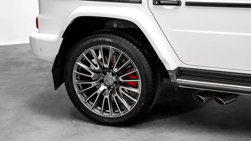 Mercedes-Benz G63 AMG - 2025 - GCC Specs - Under Warranty and Service Contract - Image 18