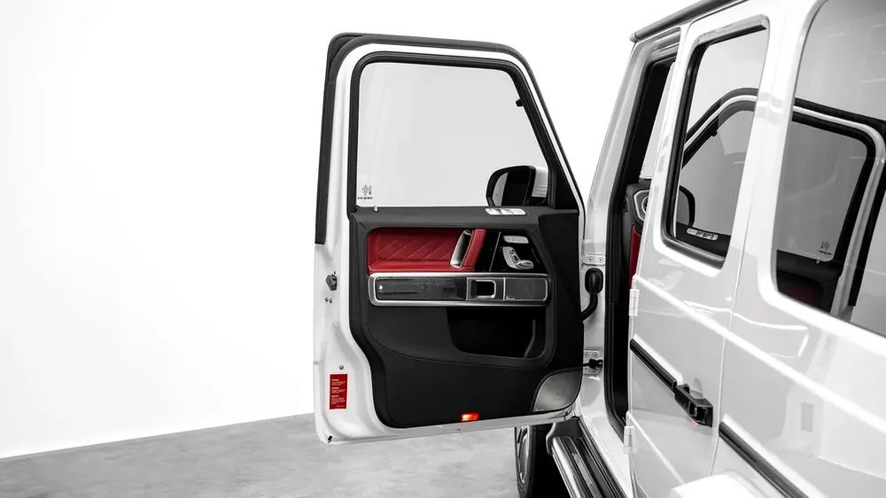 Mercedes-Benz G63 AMG - 2025 - GCC Specs - Under Warranty and Service Contract - Image 6