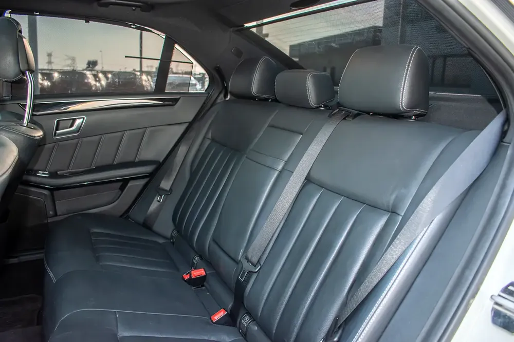 MERCEDES-BENZ E400 HYBRID | 4.5 B GRADE | 102000 KM | CLEAN TITLE | FREASH JAPAN IMPORT | - Image 16