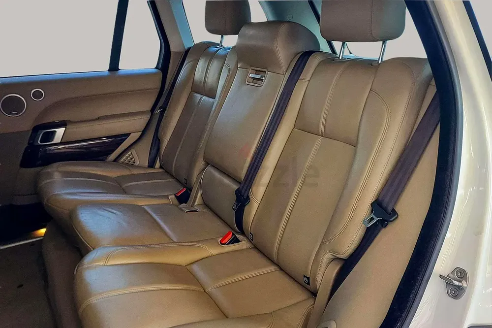 AED 2640/month | 2016 Land Rover Range Rover HSE LE | GCC Specs | Ref#418234 - Image 12