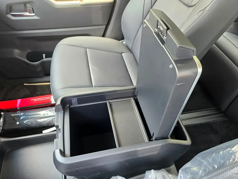 3.5L PREMIUM 6 SEATER V6 PETROL A/T FULL OPTION - Image 10