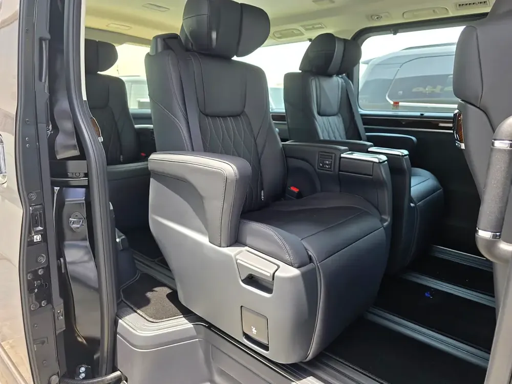 3.5L PREMIUM 6 SEATER V6 PETROL A/T FULL OPTION - Image 15