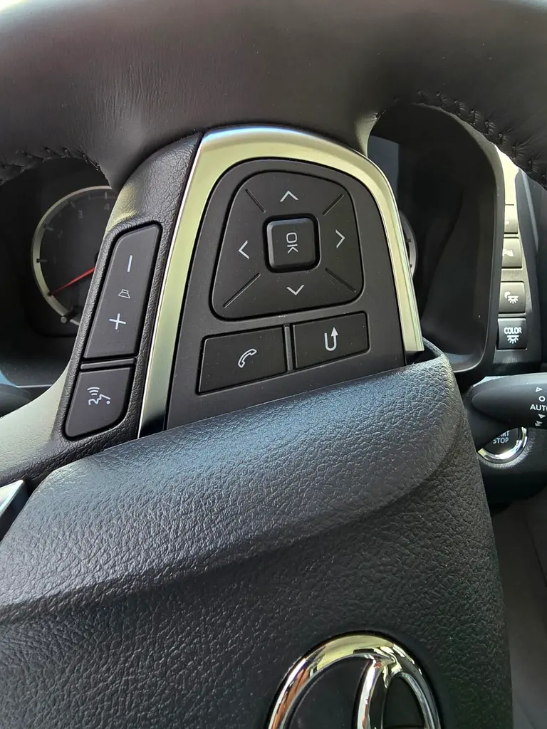 3.5L PREMIUM 6 SEATER V6 PETROL A/T FULL OPTION - Image 5
