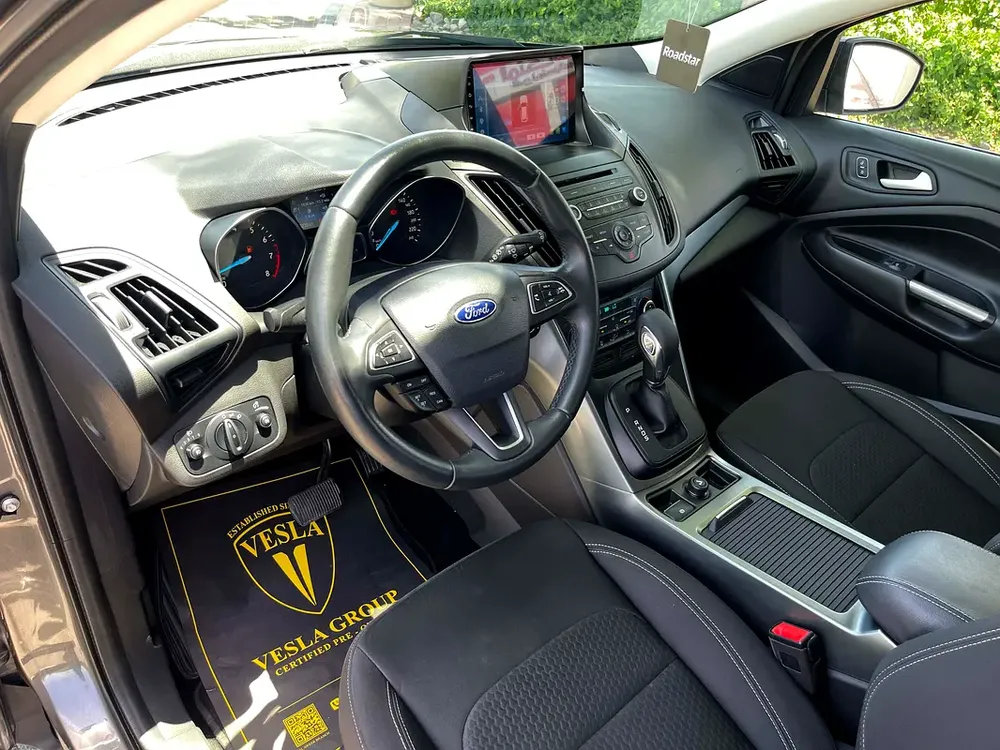 UNLIMITED MILEAGE WARRANTY /NAVIGATION + CAMERA + KEYLESS START + CRUISE CONTROL / IN HOUSE FINANCE - Image 11