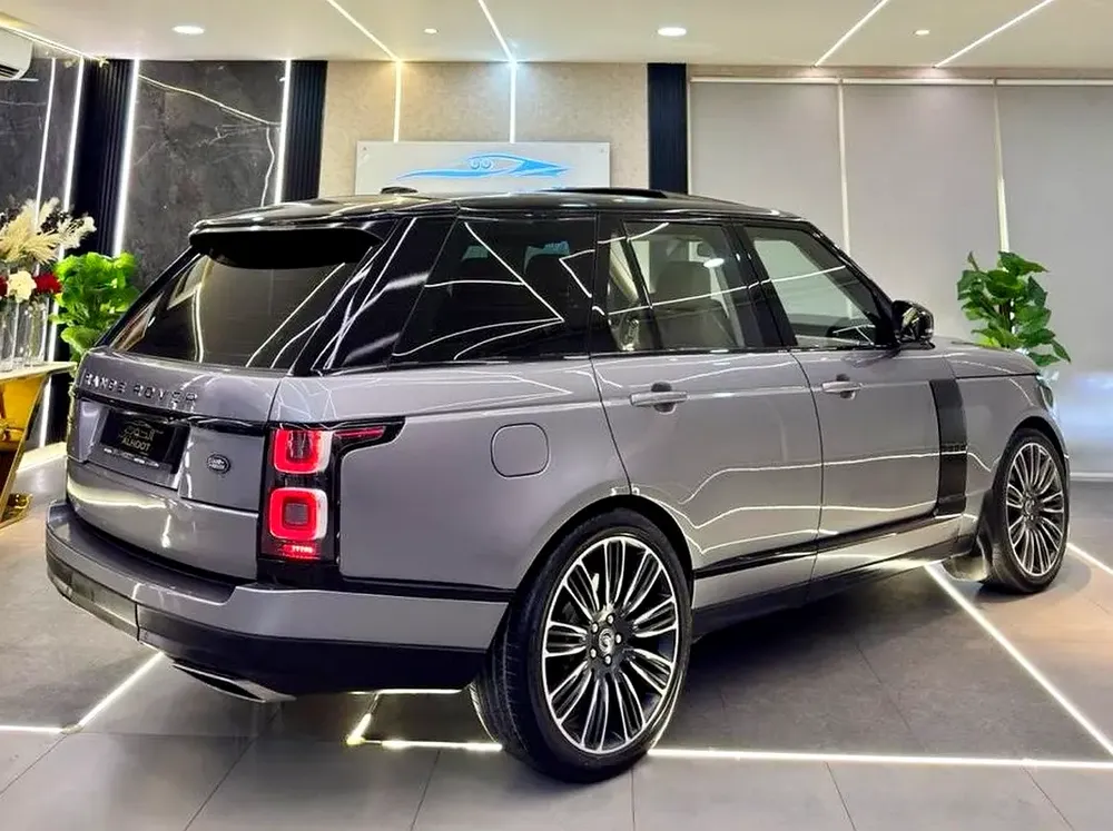 2020 FACELIFT RR VOGUE || SUPERCHARGED || GCC SPECS || TOP RANGE || PANORAMIC - Image 4