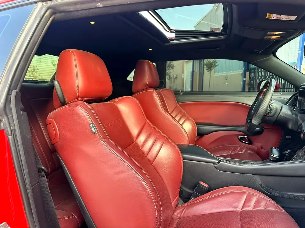 GCC Specs 2020 Dodge Challenger Hellcat Redeye - Pristine Condition - Image 12