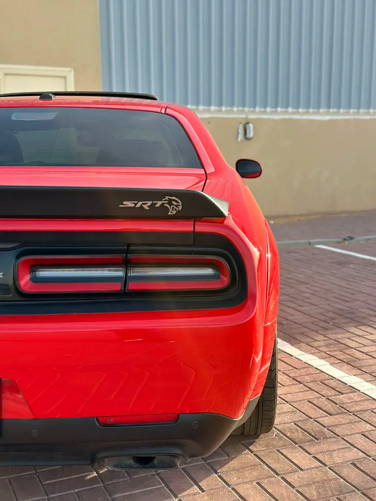 GCC Specs 2020 Dodge Challenger Hellcat Redeye - Pristine Condition - Image 13