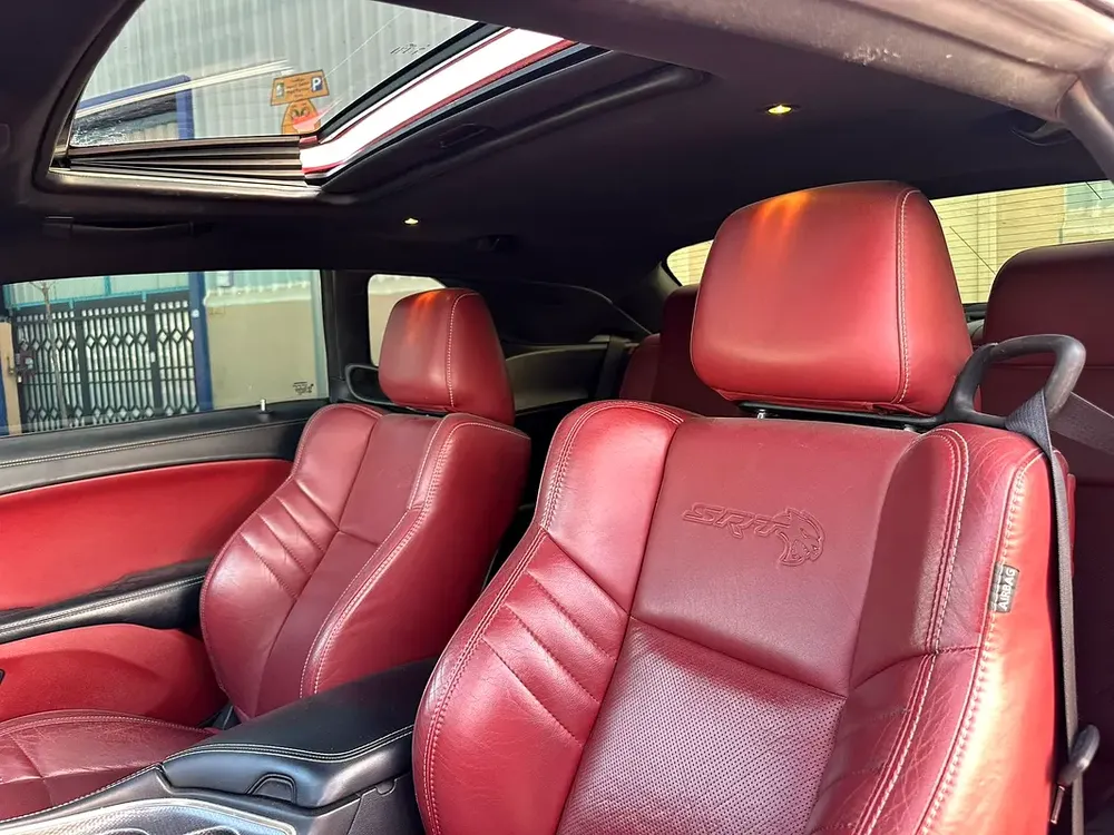 GCC Specs 2020 Dodge Challenger Hellcat Redeye - Pristine Condition - Image 9