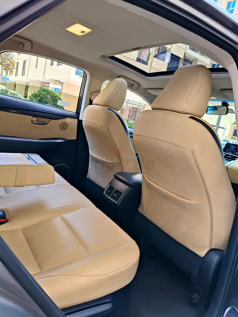 Lexus NX200tGulf Space All Original paint No Accident - Image 6