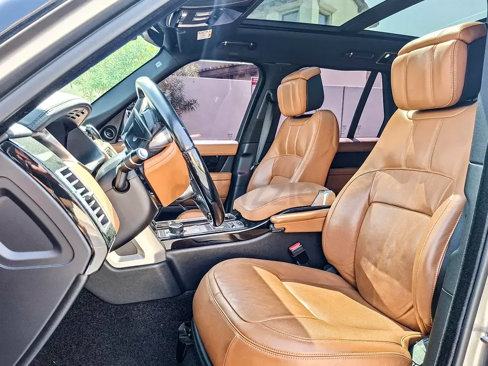 AED 2173/month | 2019 Land Rover Range Rover Vogue SE Supercharged | GCC Specs | Ref#464604 - Image 11