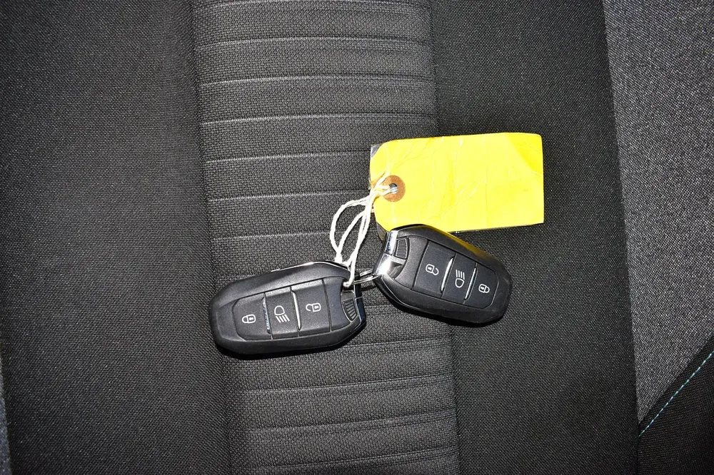 FROM 1,069 PM. MANUFACTURER WARRANTY - Image 15