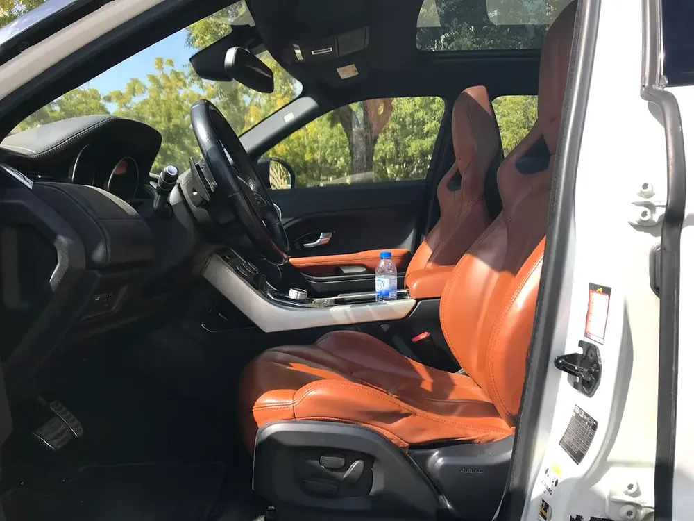 Land Rover Range Rover Evoque R-Dynamic HSE 2015 GCC Specs - Image 11