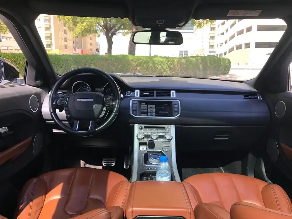 Land Rover Range Rover Evoque R-Dynamic HSE 2015 GCC Specs - Image 17