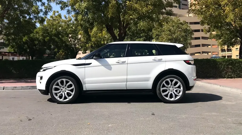 Land Rover Range Rover Evoque R-Dynamic HSE 2015 GCC Specs - Image 9