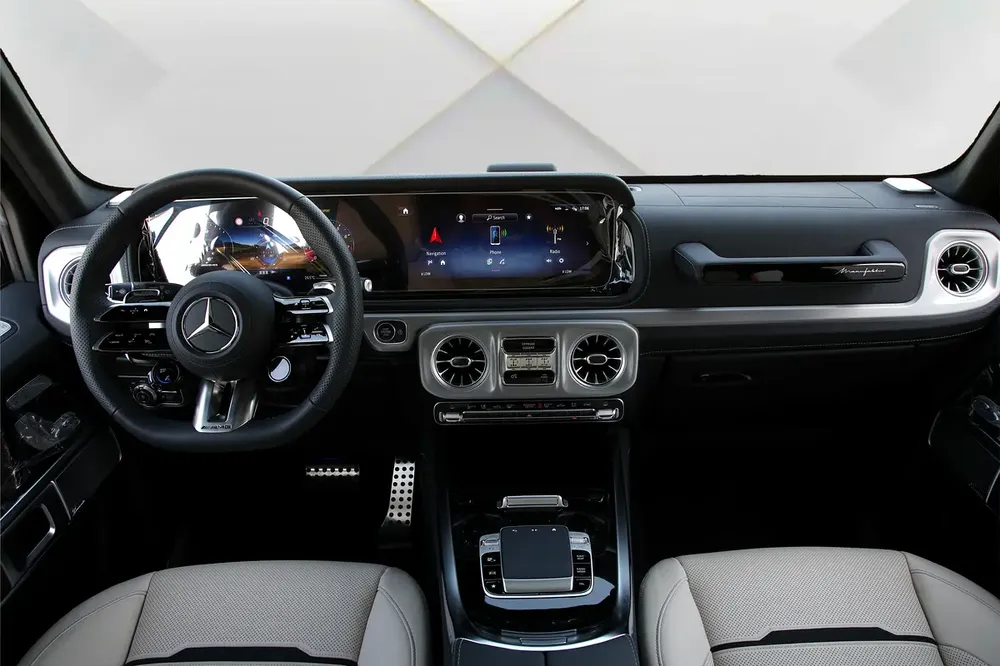 2026 MERCEDES G63 - FULLY LOADED - BRAND NEW - Image 12