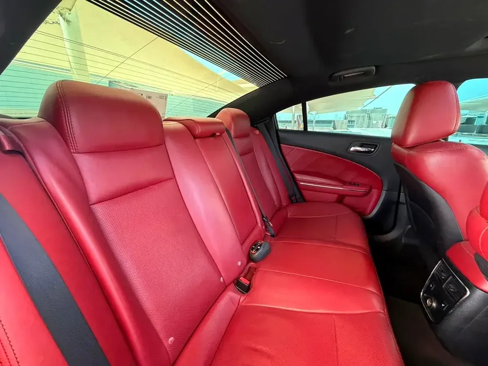 Dodge Charger R/T 2014 GCC Specs | Well Maintained - Image 10