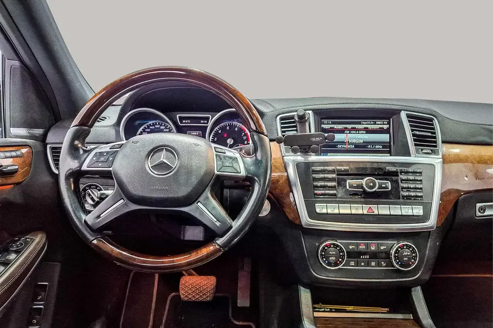 AED 2112/month | 2016 Mercedes-Benz GL-Class GL 500 4matic | GCC Specs | Ref#434052 - Image 10