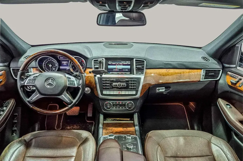 AED 2112/month | 2016 Mercedes-Benz GL-Class GL 500 4matic | GCC Specs | Ref#434052 - Image 9