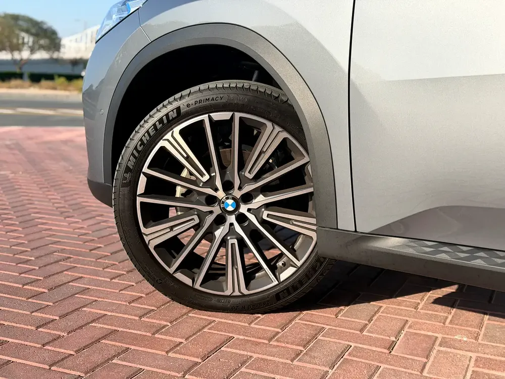 Stunning X2 Low Mileage Under Warranty - Image 5