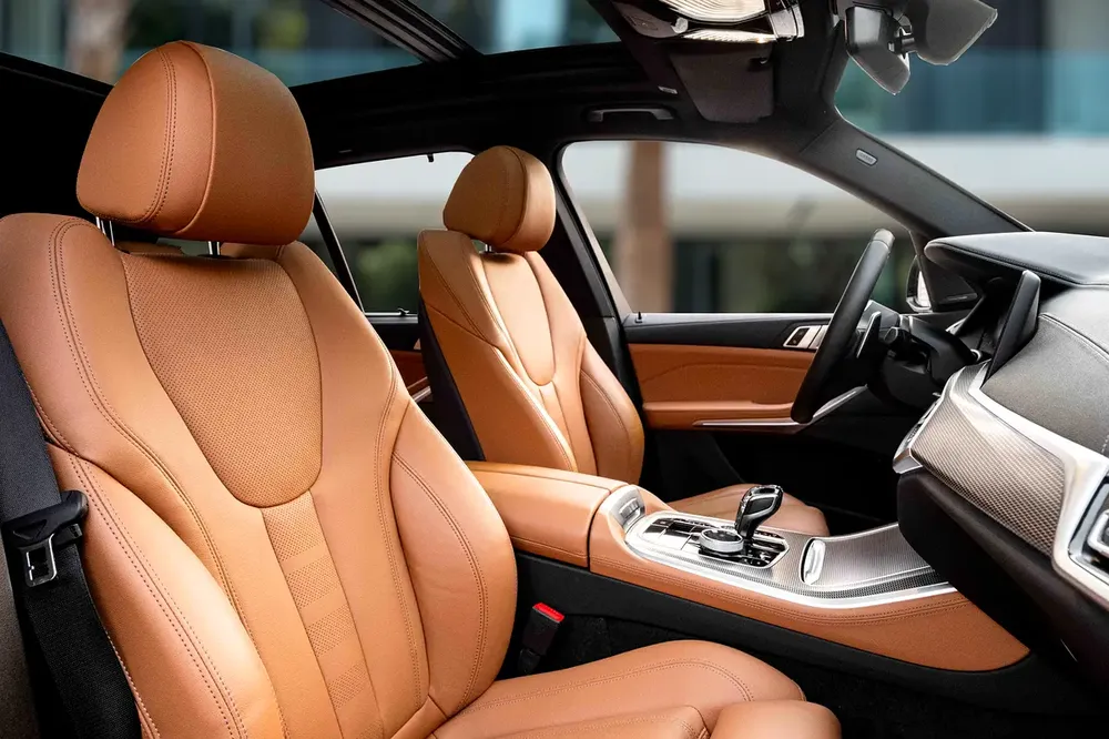 4,700 P.M |  X5 Xdrive40i M | 0% Downpayment | BMW WARRANTY+SERVICE | MANY EXTRAS! - Image 11