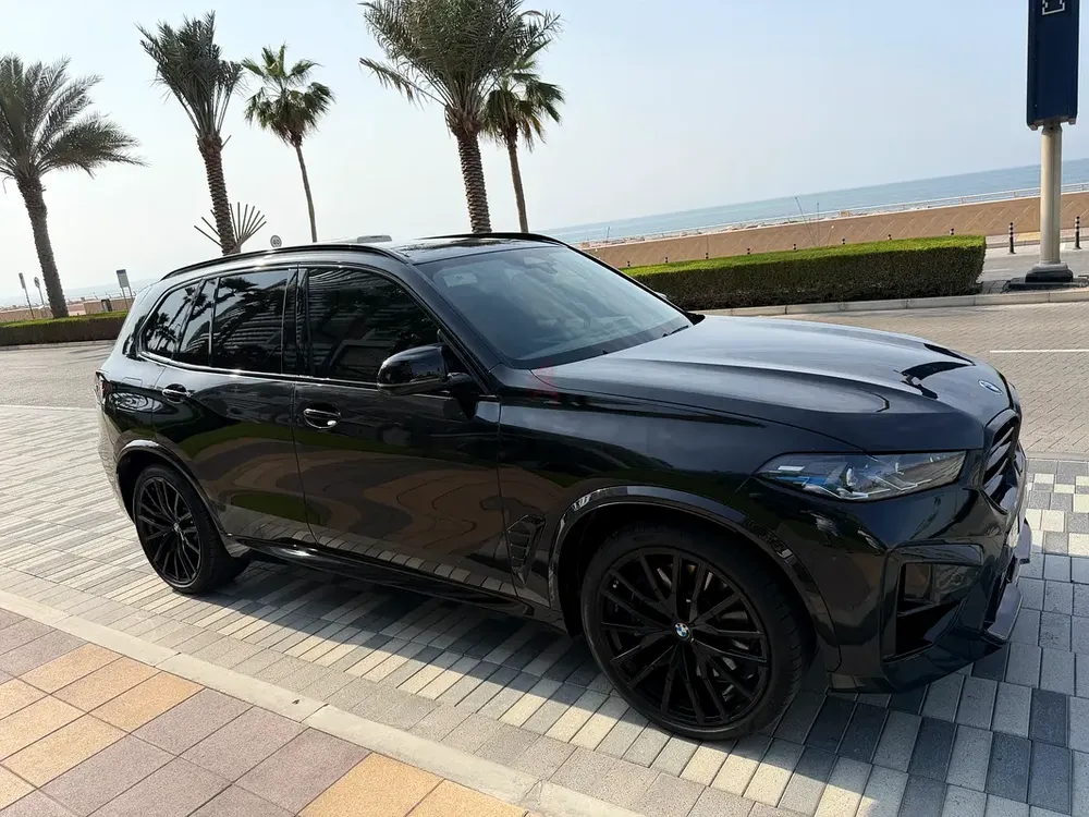 2025 BMW X5 M60i | 523HP V8 | Full Option | Like New - Image 5