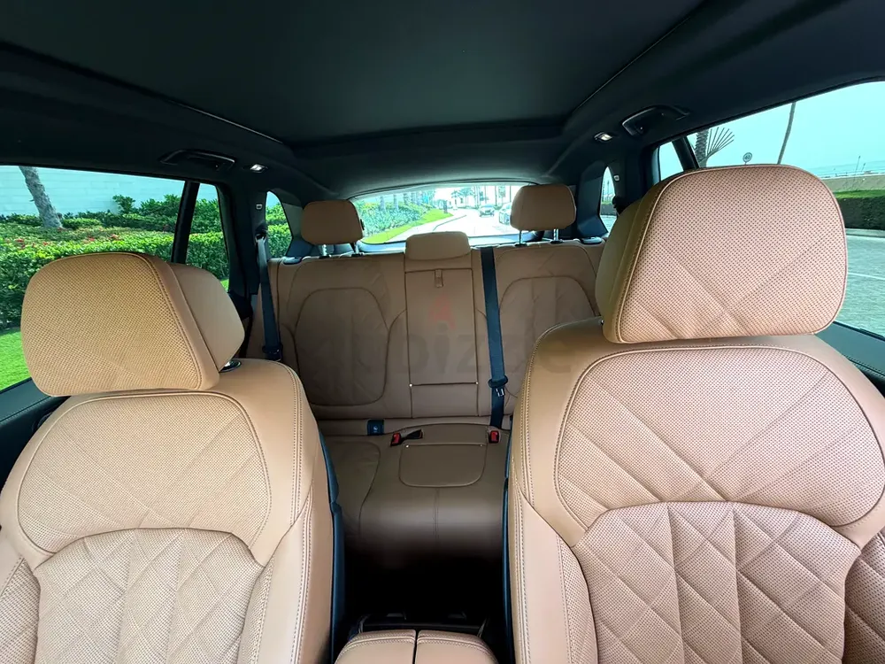 2025 BMW X5 M60i | 523HP V8 | Full Option | Like New - Image 9
