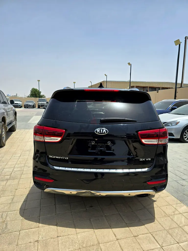 KIA SORENTO SX FULL OPTION - Image 4