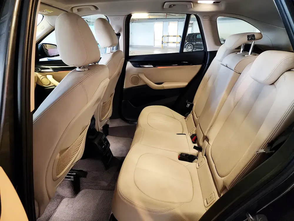 BMW X1 SDrive20i V4 2.0 2018 Model GCC Specs In Perfect Condition - Image 10
