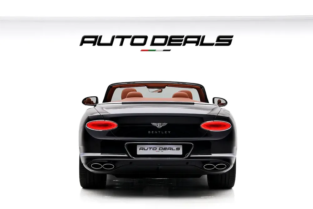 2023 Bentley Continental GTC Azure V8 | Extremly Low Mileage | Fully Loaded | 4.0L V8 - Image 5