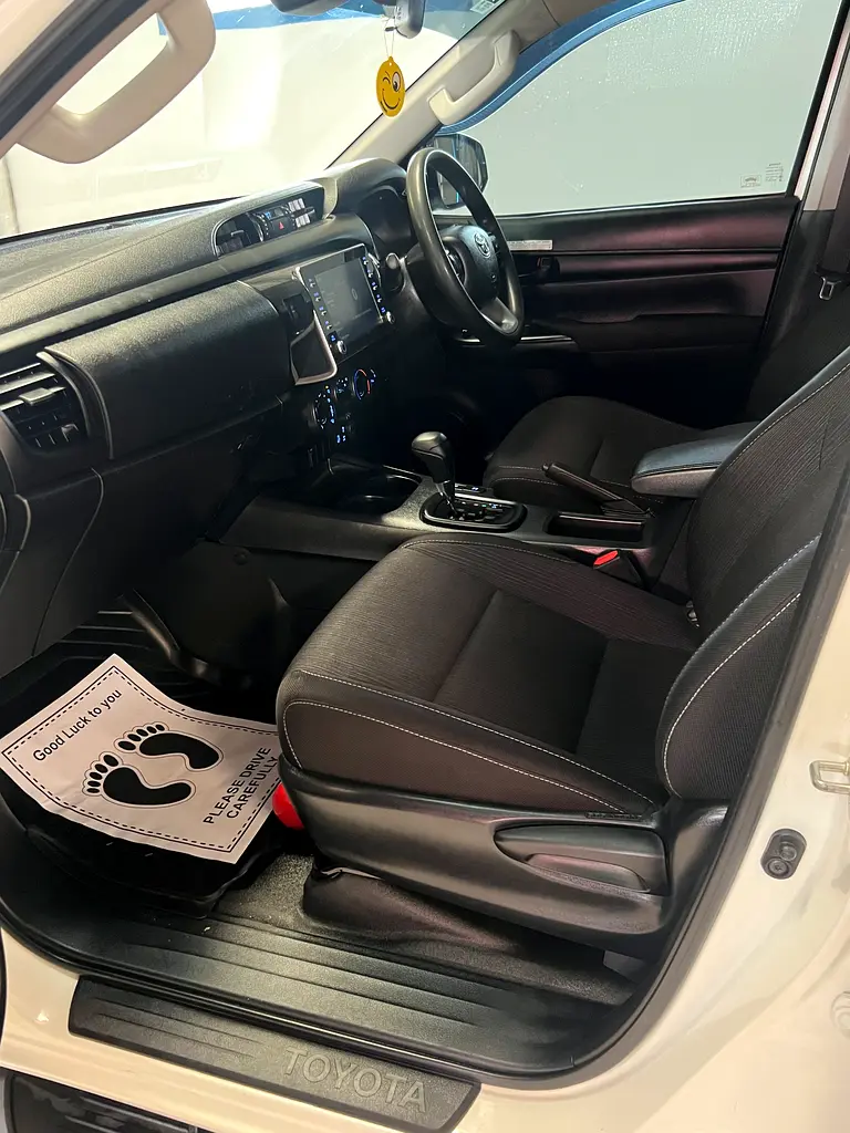 Toyota Hilux GR Sport 2021 - Japanese Specs - GCC Resale - Image 7